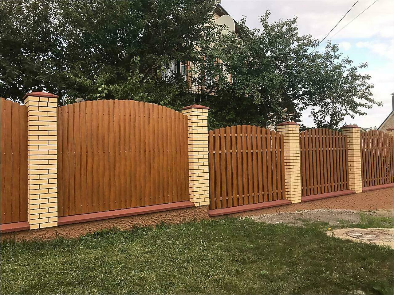 забор из штакетника 80м орех фото4 в Грозном
