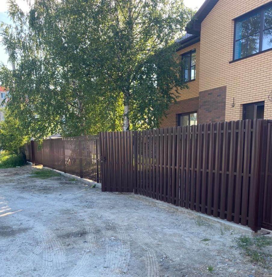 забор из штакетника шоколад фото1 в Грозном