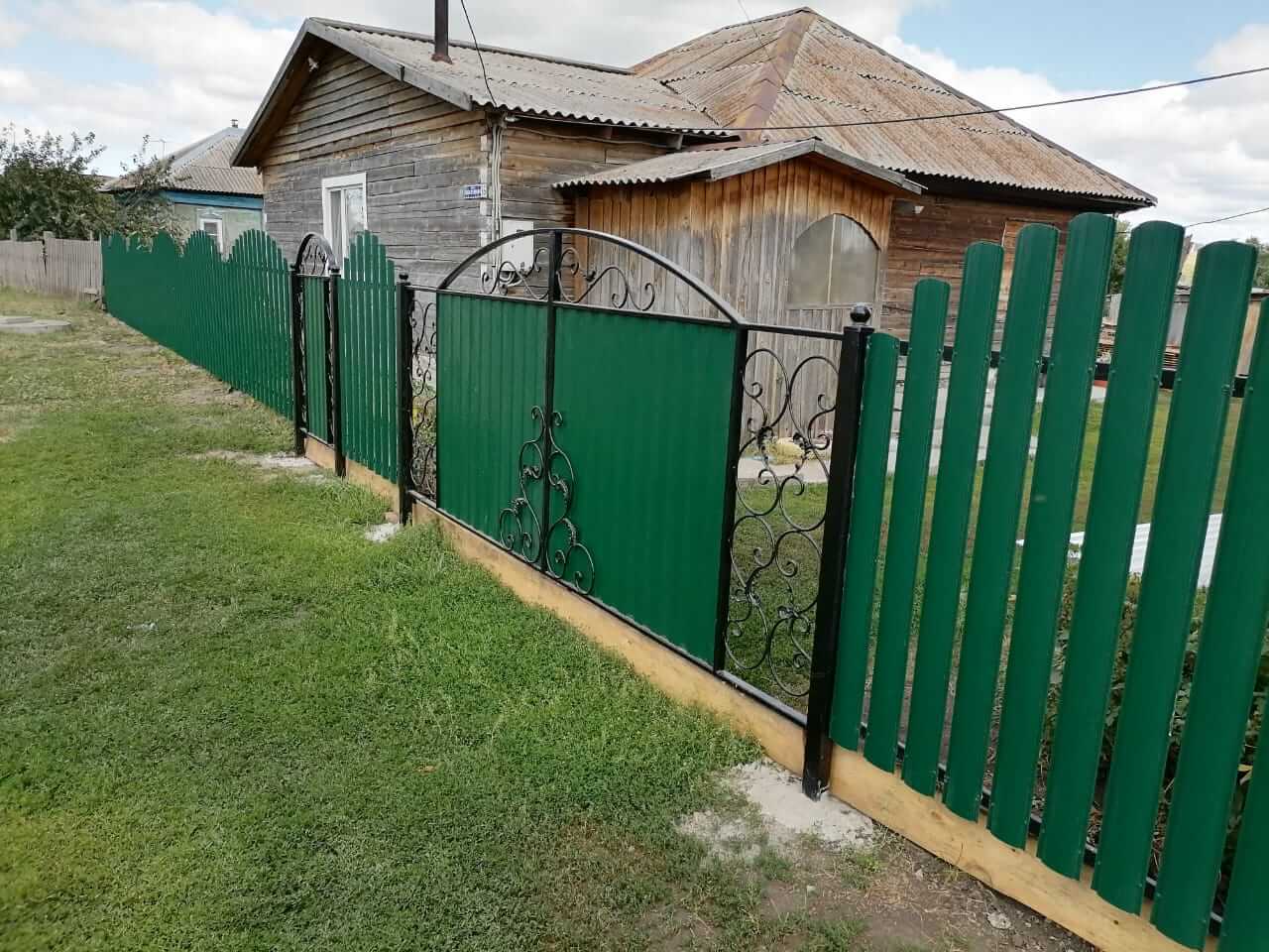 забор из штакетника Зеленый Мох фото3 в Грозном