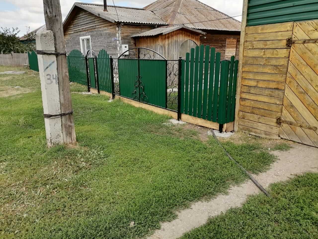 забор из штакетника Зеленый Мох фото2 в Грозном