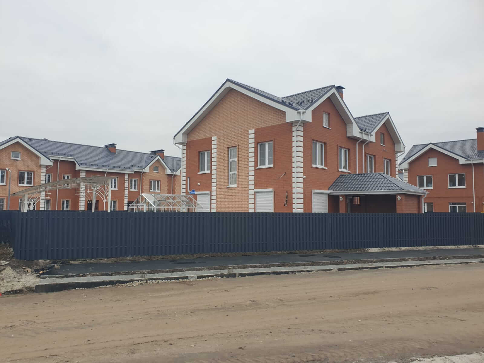 Забор из штакетника 230м Серый Графит фото3 в Грозном