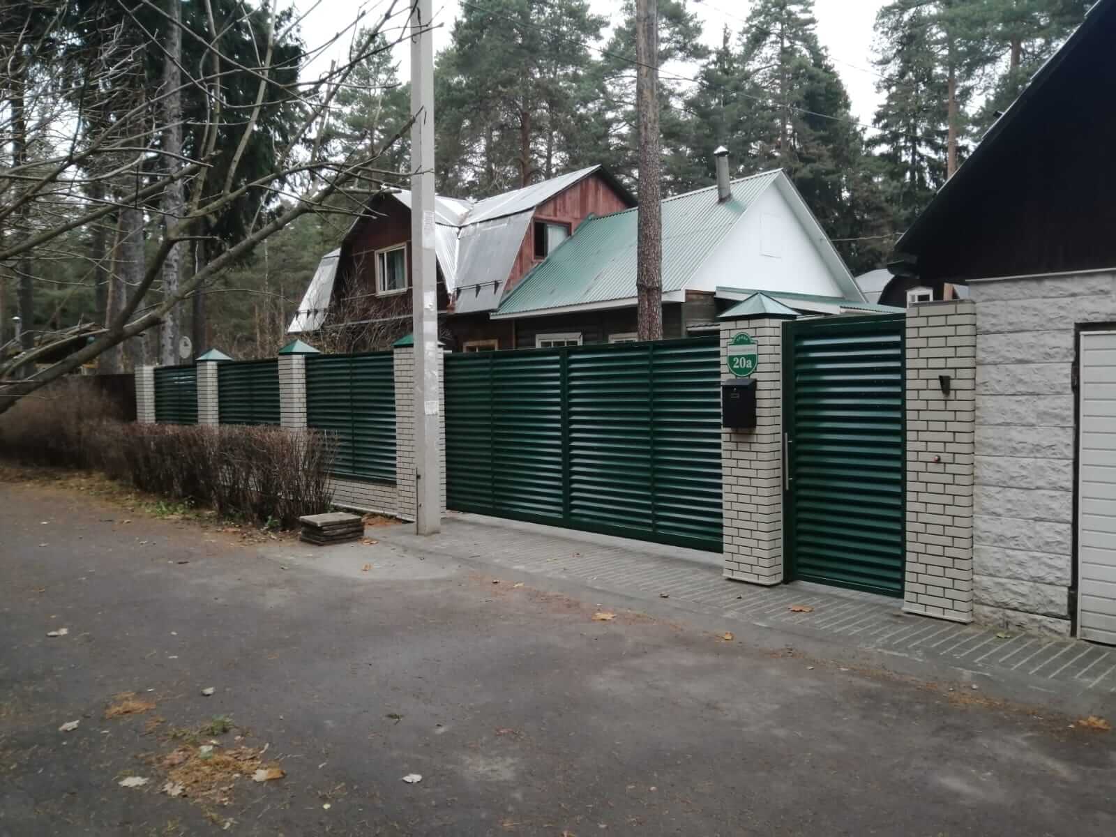 Забор-жалюзи с ламелями ЭКО-Z Зеленый Мох фото1 в Грозном
