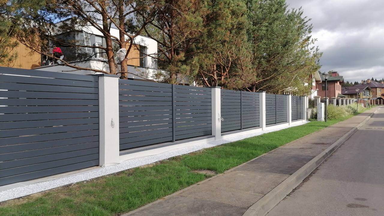 Забор-ранчо из металлопланкена 36м RAL7024 Серый Графит в Грозном