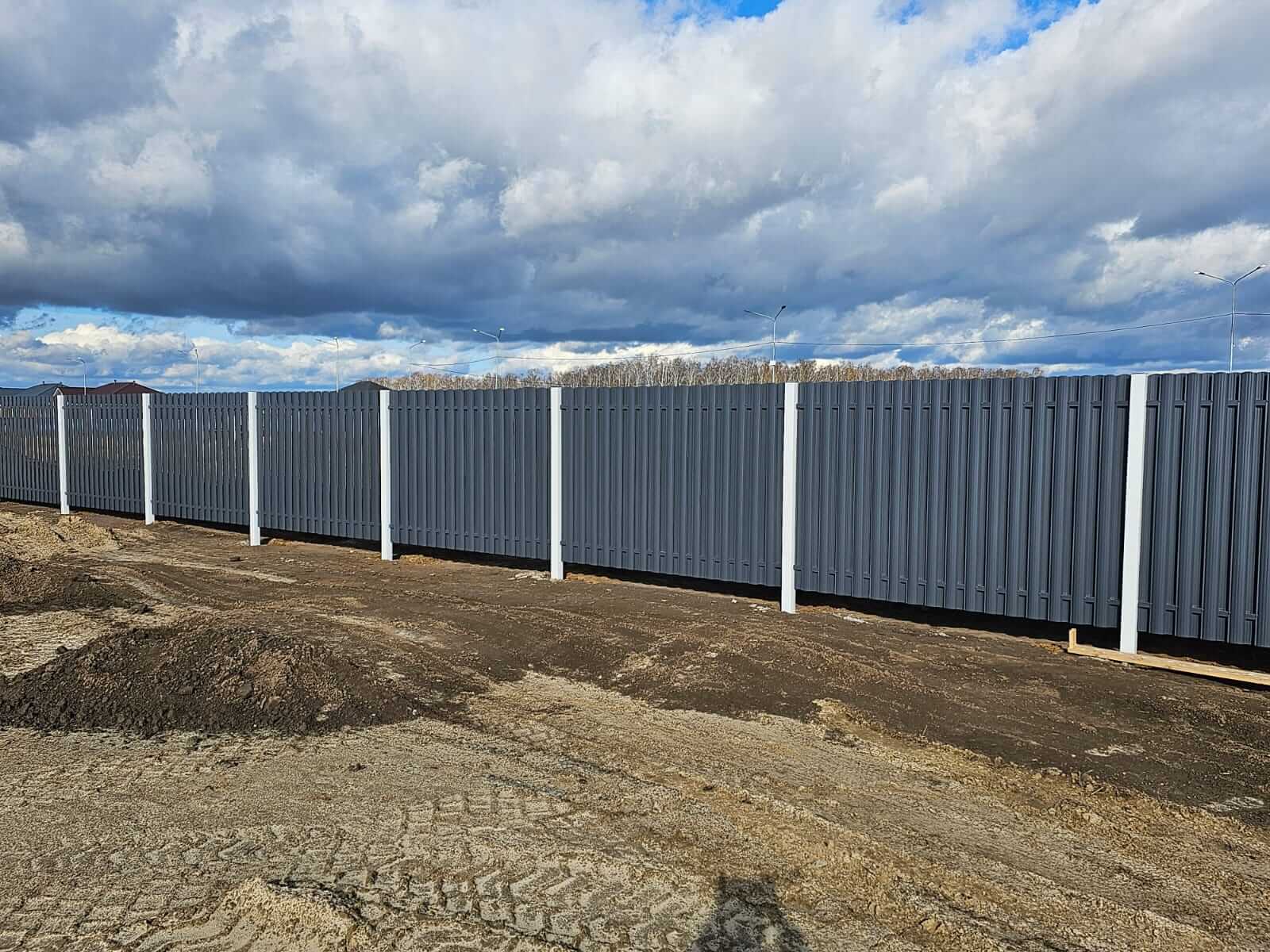 Забор из евроштакетника 234м RAL7024/7024 Серый Графит двусторонний фото 2 в Грозном