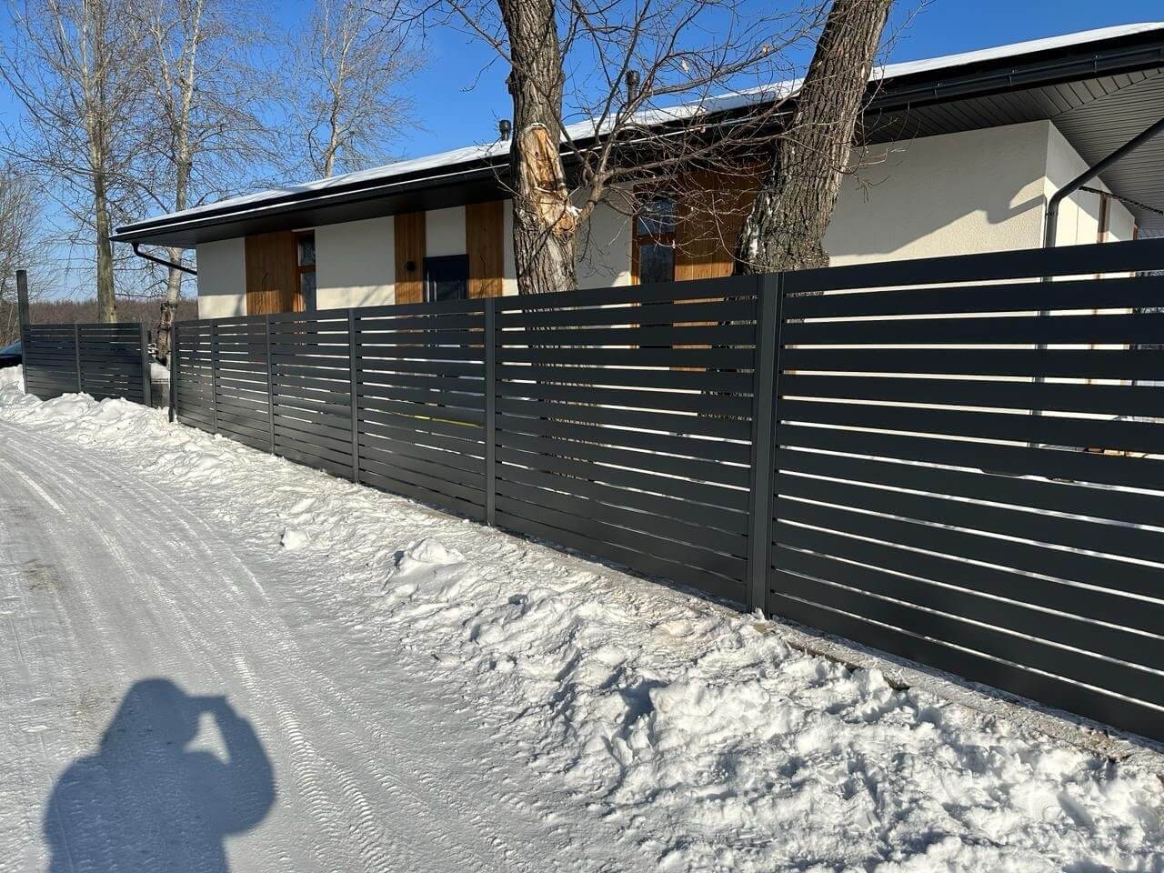 Забор-ранчо из металлопланкена 37м RAL7024 Серый Графит фото 1 в Грозном