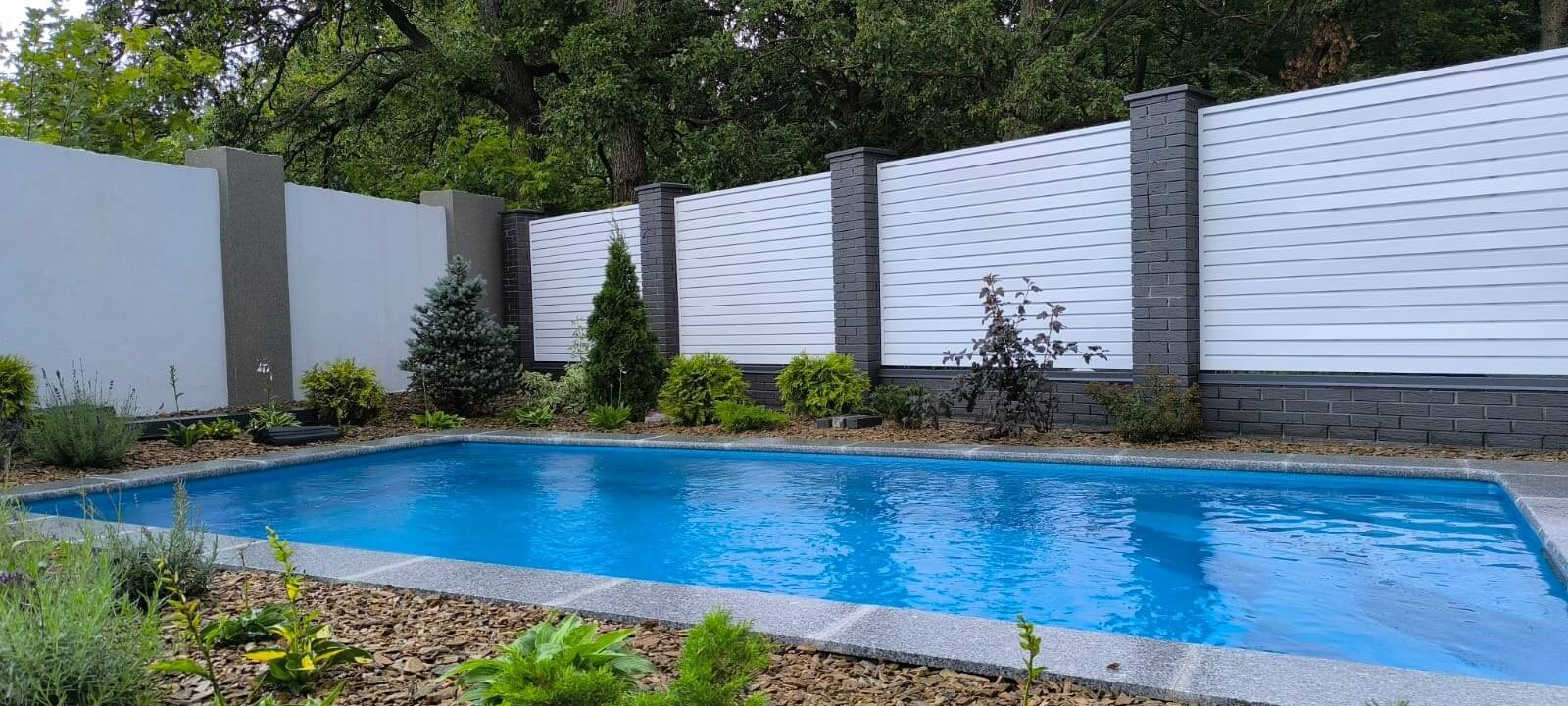 Забор-жалюзи из ламелей Хай-Тек 54м RAL9003 Белый фото 4 в Грозном