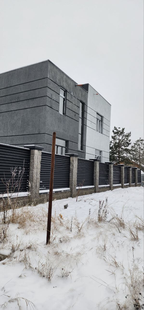 Забор-жалюзи из ламелей ЭКО-Z 66м RAL9005/9005 Черный двусторонний МАТТЕ фото 1 в Грозном