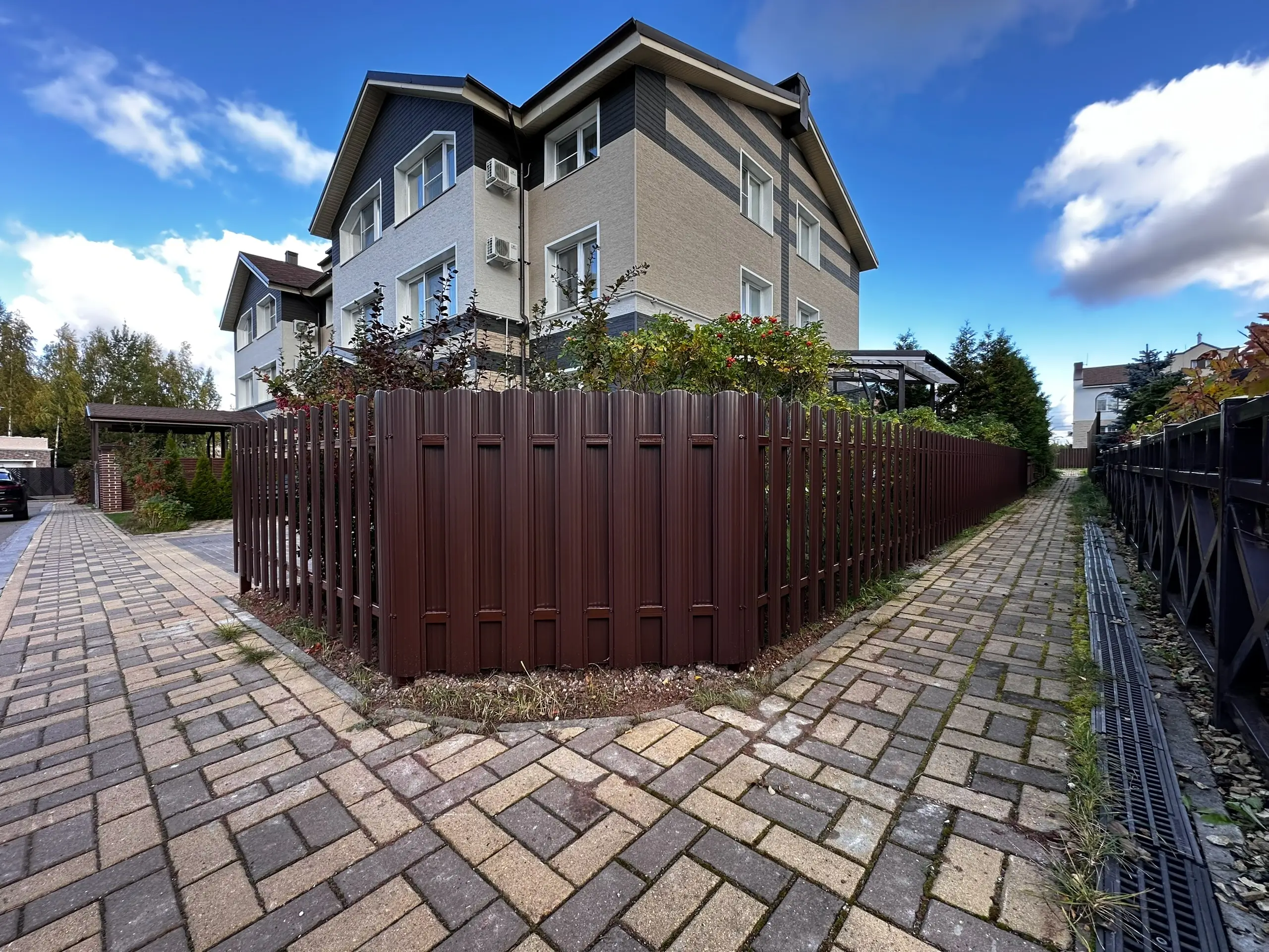 Заборчик из евроштакетника 18м RAL8017/8017 Шоколад двусторонний фото 1 в Грозном
